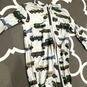 Posh peanut trucks print zipper pajamas-size 3-6 months